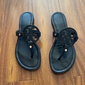 Tory burch sandals